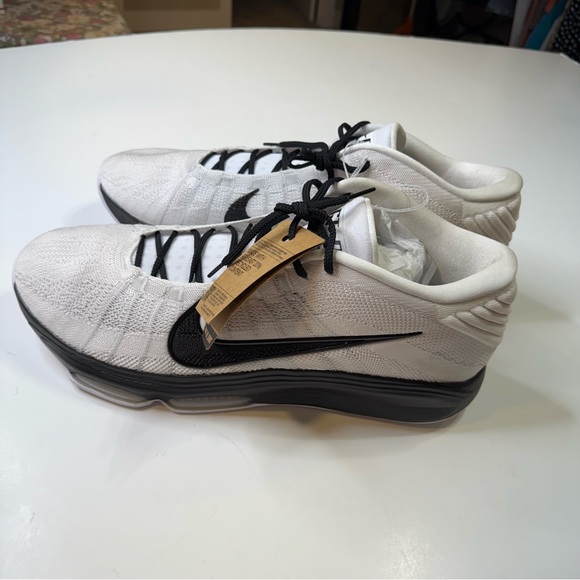 Nike Men\'s GT-03 Hustler BasketballbaShoes NWOT Size 22 main image 7